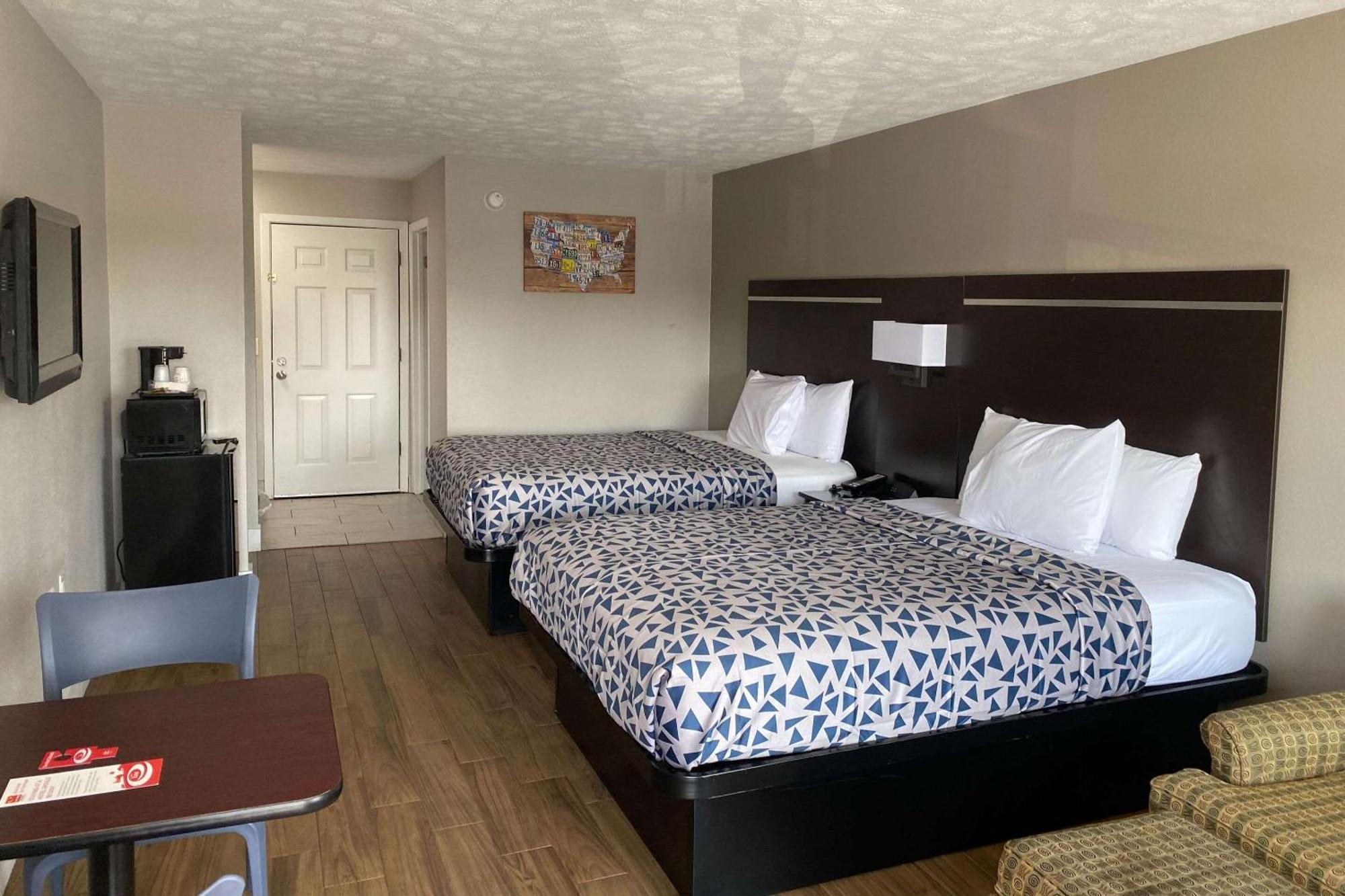 Econo Lodge Sevierville-Pigeon Forge On The River Exteriör bild