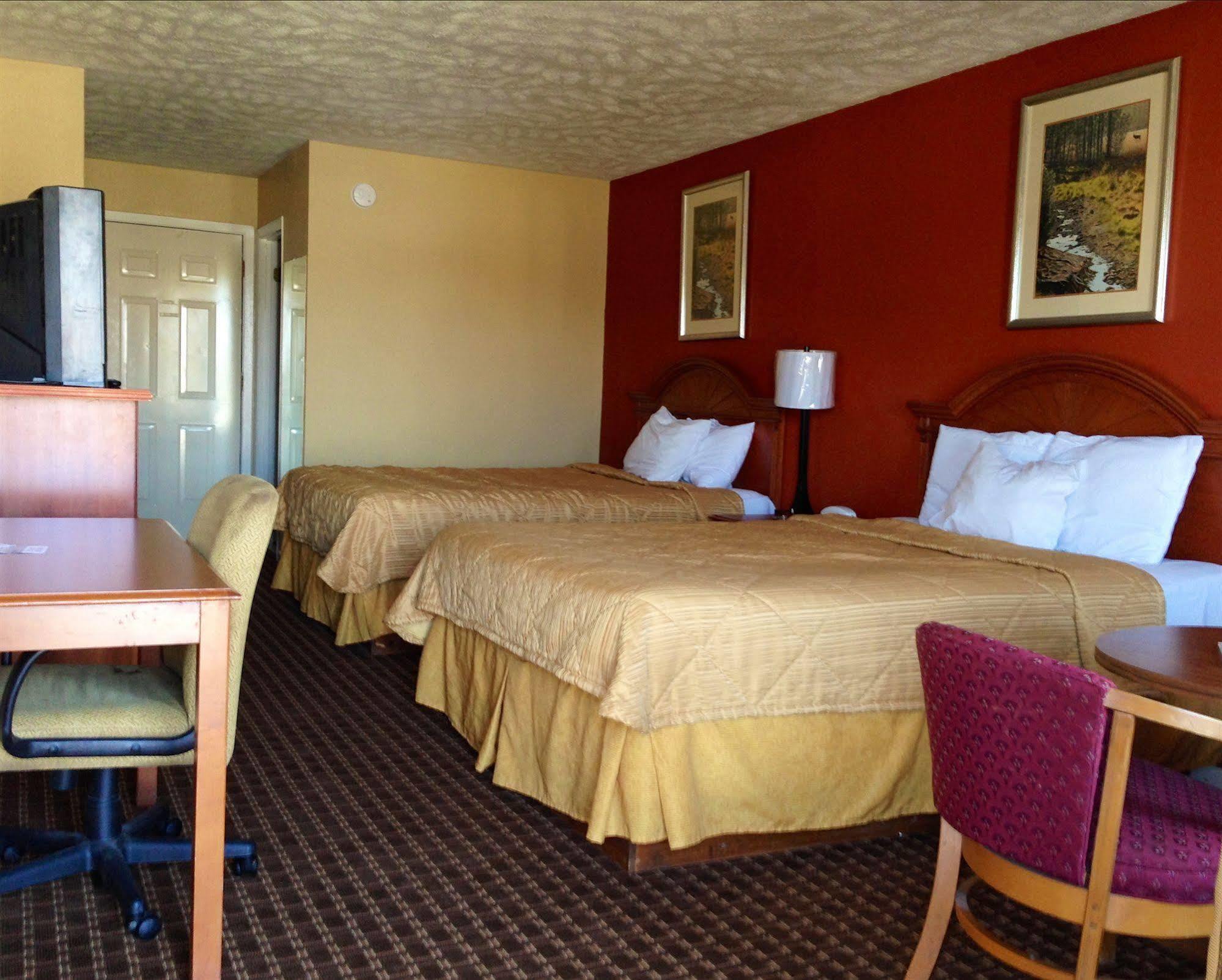 Econo Lodge Sevierville-Pigeon Forge On The River Exteriör bild