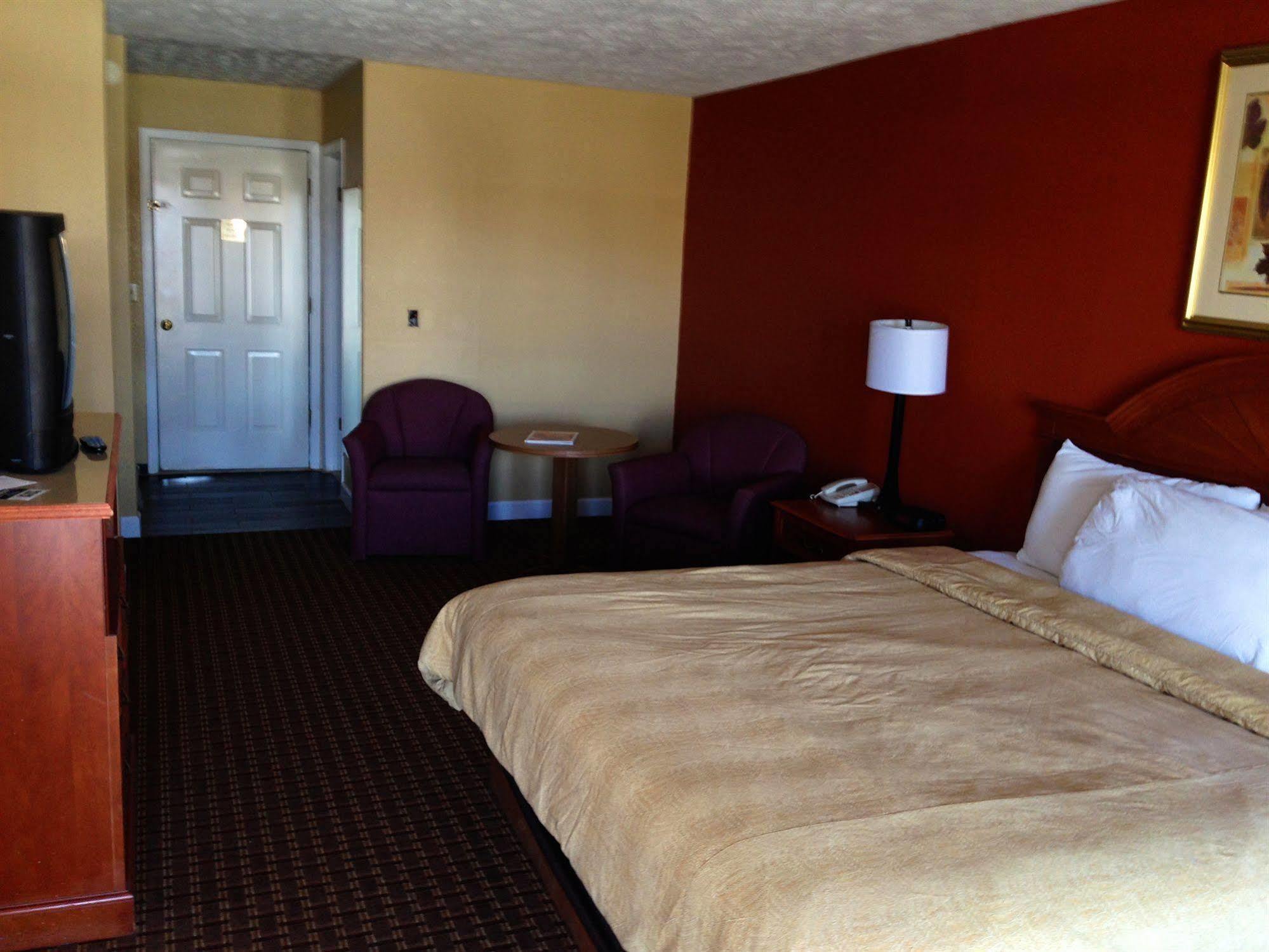 Econo Lodge Sevierville-Pigeon Forge On The River Exteriör bild